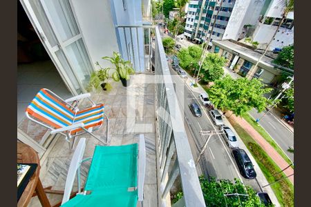 Sacada de apartamento para alugar com 2 quartos, 86m² em Jardim Apipema, Salvador