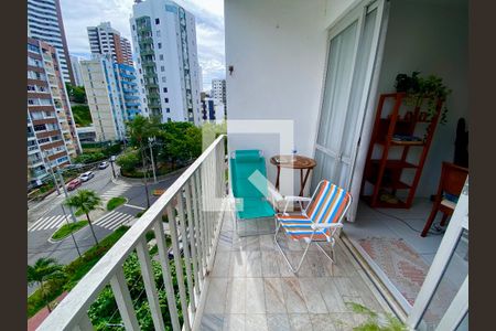 Sacada de apartamento para alugar com 2 quartos, 86m² em Jardim Apipema, Salvador