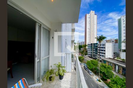 Sacada de apartamento para alugar com 2 quartos, 86m² em Jardim Apipema, Salvador