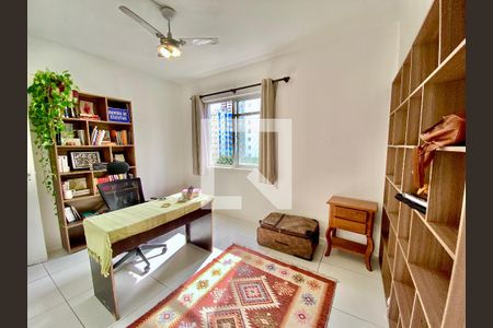 Quarto 1 de apartamento para alugar com 2 quartos, 86m² em Jardim Apipema, Salvador