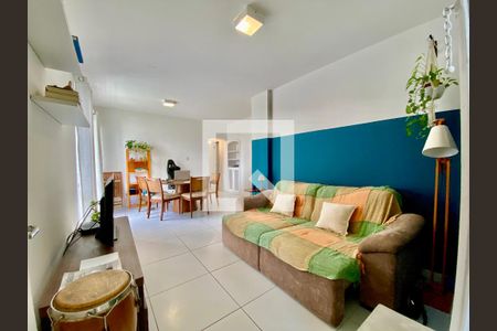 Sala de apartamento para alugar com 2 quartos, 86m² em Jardim Apipema, Salvador