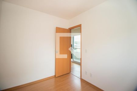 Quarto 1 de apartamento para alugar com 2 quartos, 51m² em Morro Santana, Porto Alegre