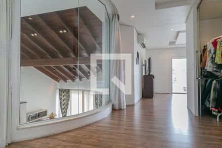 Casa à venda com 470m², 5 quartos e sem vaga Casa à venda com 470m², 5 quartos e sem vagaSuíte 3