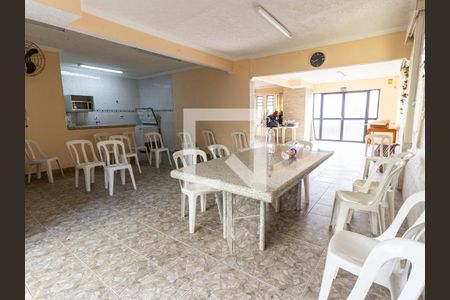 Apartamento à venda com 49m², 2 quartos e 1 vaga Apartamento à venda com 49m², 2 quartos e 1 vagaÁrea comum - Salão de festas