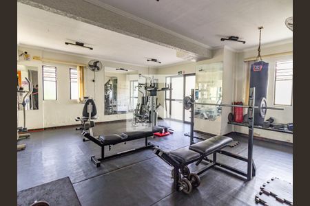 Apartamento à venda com 49m², 2 quartos e 1 vaga Apartamento à venda com 49m², 2 quartos e 1 vagaÁrea comum - Academia