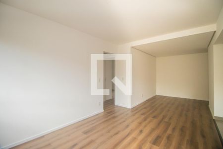 Sala de apartamento para alugar com 2 quartos, 63m² em Passo da Areia, Porto Alegre