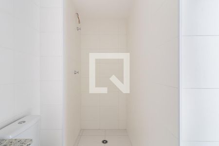 Banheiro de kitnet/studio para alugar com 1 quarto, 24m² em Vila Olímpia, São Paulo