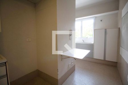 Casa de condomínio à venda com 340m², 4 quartos e 4 vagasCozinha