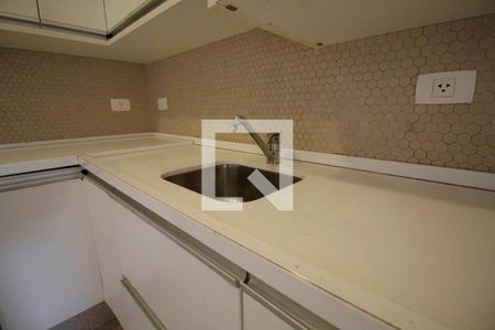 Casa de condomínio à venda com 340m², 4 quartos e 4 vagasCozinha