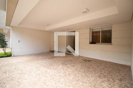 Casa de condomínio à venda com 340m², 4 quartos e 4 vagasGaragem