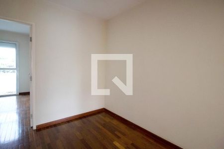 Casa de condomínio à venda com 340m², 4 quartos e 4 vagasCorredor