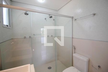 Casa de condomínio à venda com 340m², 4 quartos e 4 vagasBanheiro da Suíte 1