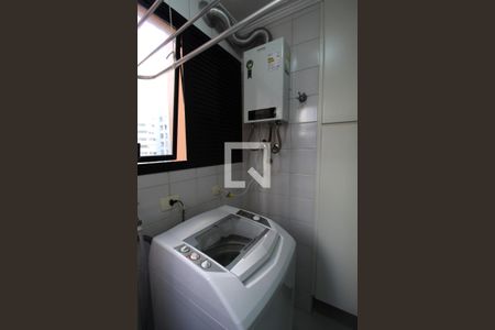 Apartamento para alugar com 68m², 2 quartos e 1 vagaÁrea de Serviço