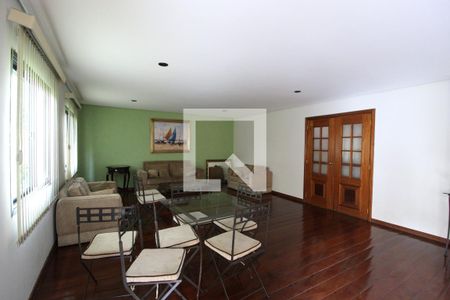 Apartamento para alugar com 68m², 2 quartos e 1 vagaÁrea Comum - Salão de Festas