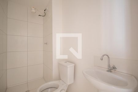 Banheiro de apartamento para alugar com 1 quarto, 24m² em Bonfim, Osasco