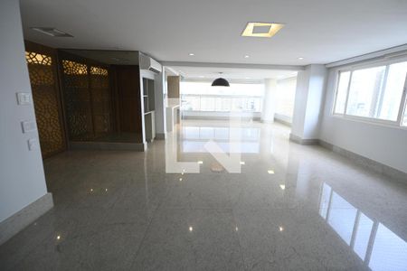 Sala de apartamento para alugar com 3 quartos, 195m² em Setor Bueno, Goiânia