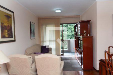 Sala de apartamento para alugar com 3 quartos, 110m² em Indianópolis, São Paulo