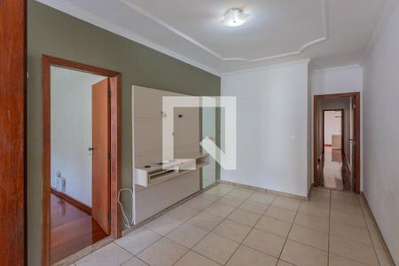 Sala 1 de casa para alugar com 3 quartos, 98m² em Santa Amélia, Belo Horizonte