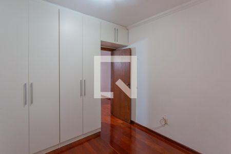 Quarto 1 de casa para alugar com 3 quartos, 98m² em Santa Amélia, Belo Horizonte
