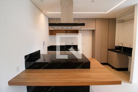 Sala  de apartamento para alugar com 1 quarto, 44m² em Lourdes, Belo Horizonte