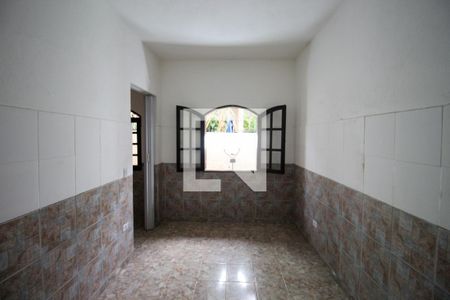 Quarto 1 de casa para alugar com 2 quartos, 75m² em Jardim das Oliveiras, São Paulo