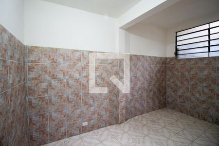 Quarto 2 de casa para alugar com 2 quartos, 75m² em Jardim das Oliveiras, São Paulo