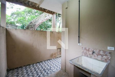 Casa para alugar com 75m², 2 quartos e 1 vaga Casa para alugar com 75m², 2 quartos e 1 vagaÁrea de Serviço