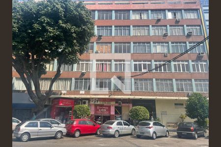 Apartamento para alugar com 73m², 2 quartos e sem vaga Apartamento para alugar com 73m², 2 quartos e sem vagaFachada