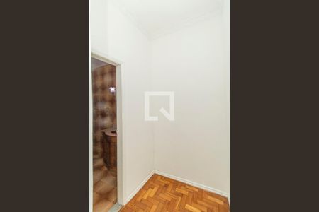 Apartamento para alugar com 73m², 2 quartos e sem vaga Apartamento para alugar com 73m², 2 quartos e sem vagaHall