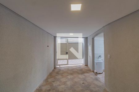 Casa à venda com 130m², 4 quartos e 1 vaga Casa à venda com 130m², 4 quartos e 1 vagaGaragem