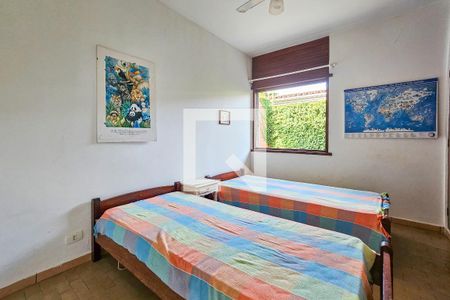 Quarto 1 de casa para alugar com 6 quartos, 300m² em Jardim Virginia, Guarujá