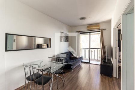 Sala de apartamento para alugar com 1 quarto, 42m² em Vila Buarque, São Paulo