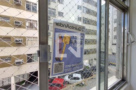 Plaquinha de apartamento para alugar com 2 quartos, 75m² em São Cristóvão, Rio de Janeiro