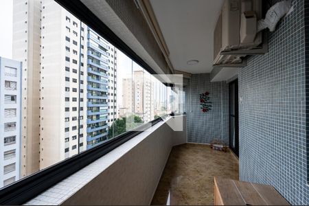 Varanda de apartamento para alugar com 3 quartos, 83m² em Saúde, São Paulo