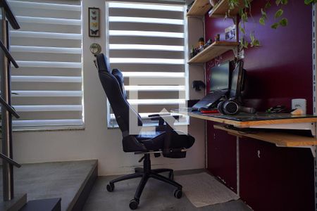 Escritório  de casa para alugar com 2 quartos, 87m² em São João do Rio Vermelho, Florianópolis