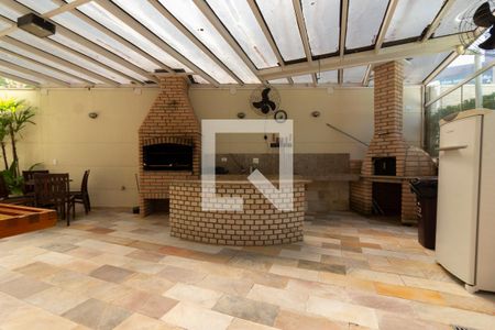 Apartamento para alugar com 50m², 2 quartos e 1 vagaÁrea comum - Churrasqueira