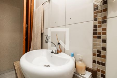 Casa à venda com 75m², 2 quartos e 1 vagaBanheiro