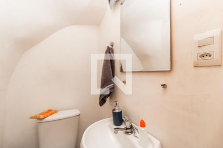 Casa à venda com 75m², 2 quartos e 1 vagaLavabo