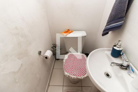 Casa à venda com 75m², 2 quartos e 1 vagaLavabo