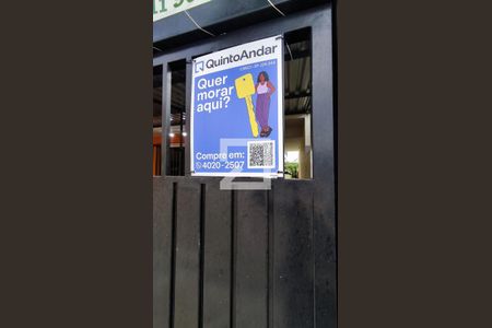 Casa à venda com 214m², 2 quartos e 2 vagasFachada