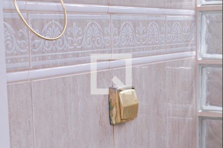 Casa à venda com 156m², 3 quartos e 2 vagasBanheiro