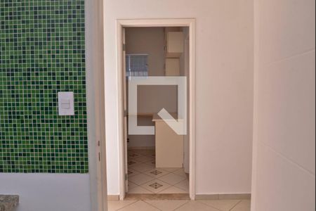 Casa à venda com 156m², 3 quartos e 2 vagasCozinha