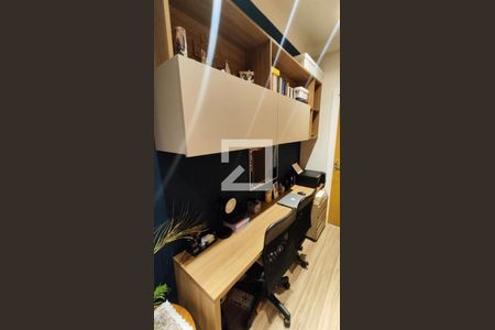 Apartamento à venda com 79m², 2 quartos e 2 vagas Apartamento à venda com 79m², 2 quartos e 2 vagasEscritório