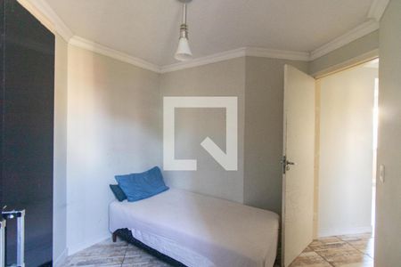 Quarto 1 de apartamento para alugar com 3 quartos, 63m² em Novo Mundo, Curitiba