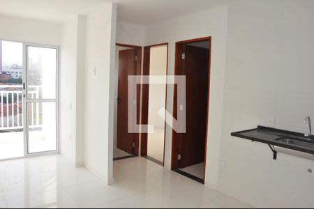 Sala / Varanda / Cozinha de apartamento para alugar com 2 quartos, 45m² em Jardim Paraíso, São Paulo