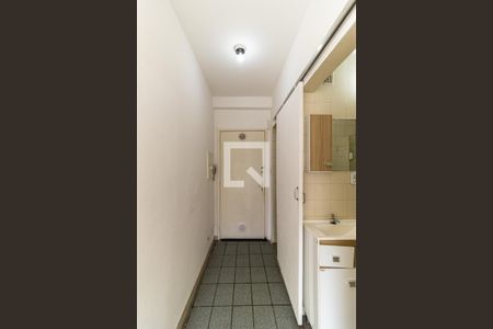 Entrada de kitnet/studio para alugar com 1 quarto, 30m² em Vila Buarque, São Paulo