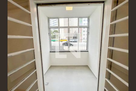 Foto 03 de apartamento à venda com 2 quartos, 100m² em Bela Vista, São Paulo