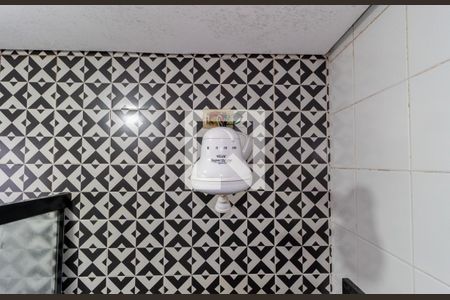 Casa à venda com 190m², 4 quartos e 2 vagas Casa à venda com 190m², 4 quartos e 2 vagasDetalhe - Banheiro 1