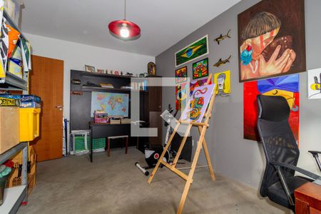 Casa à venda com 190m², 4 quartos e 2 vagas Casa à venda com 190m², 4 quartos e 2 vagasEscritório - Quarto 4