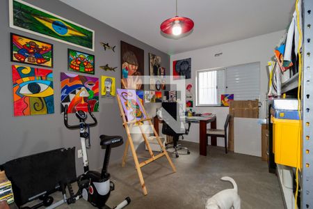 Casa à venda com 190m², 4 quartos e 2 vagas Casa à venda com 190m², 4 quartos e 2 vagasEscritório - Quarto 4